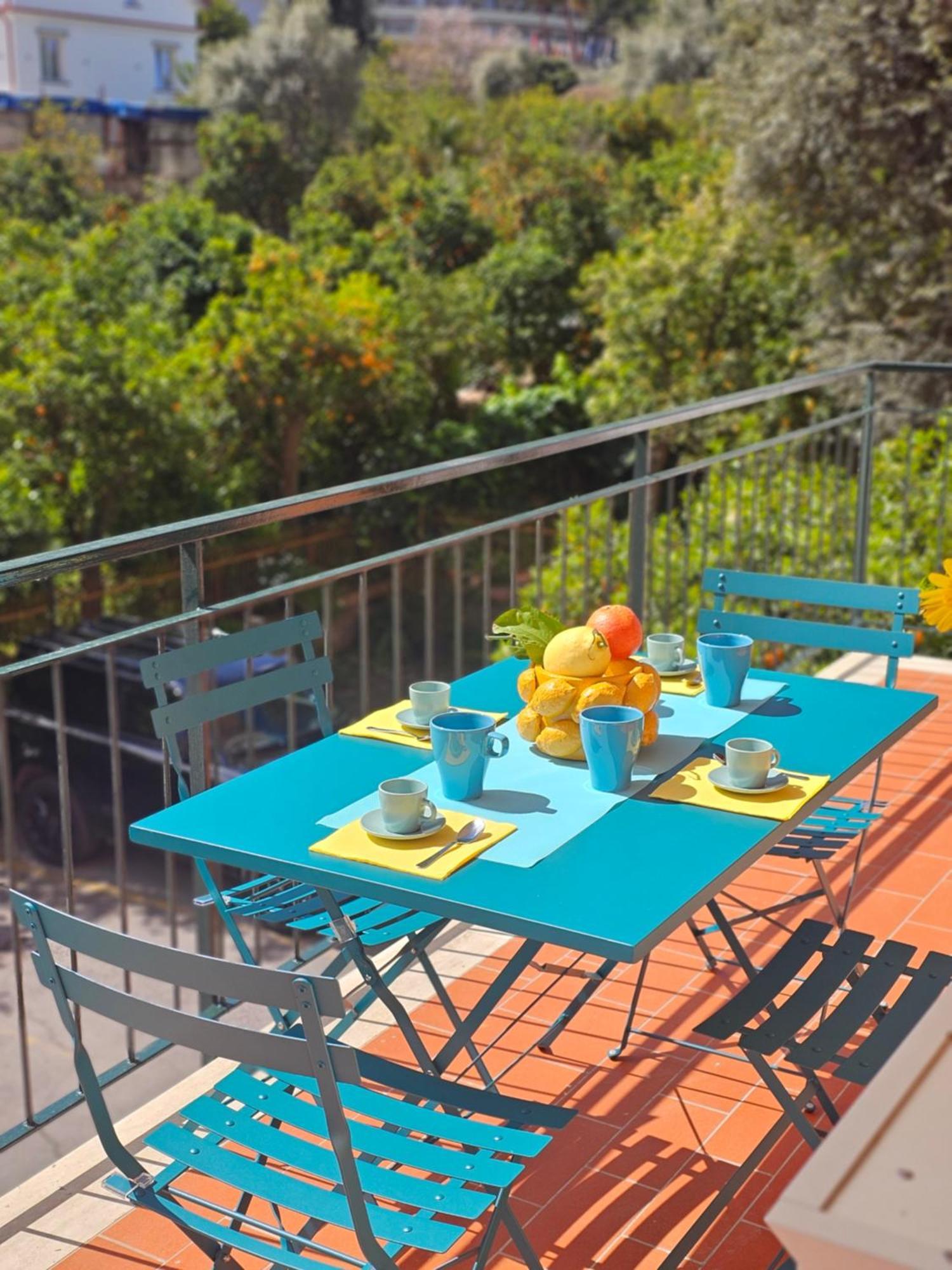 Sunny Flat Apartment Sorrento Ngoại thất bức ảnh
