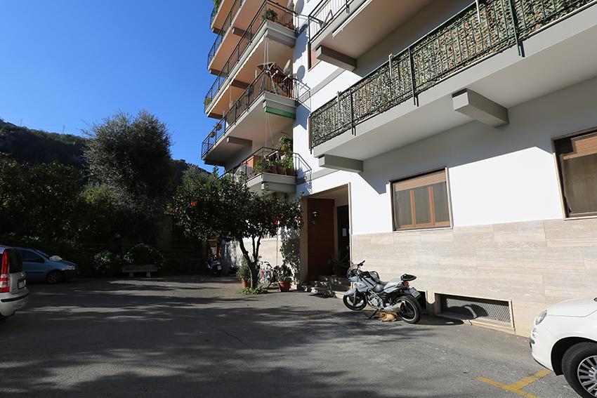Sunny Flat Apartment Sorrento Ngoại thất bức ảnh